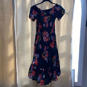 Adjustable sleeve Old Navy Floral Dress